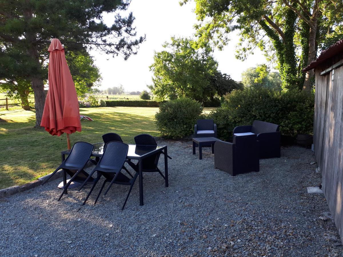 Manoir De La Ville Marie Hirel Luaran gambar